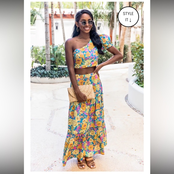 Pink Lily Dresses & Skirts - Pink Lily Floral One-Shoulder Maxi Dress